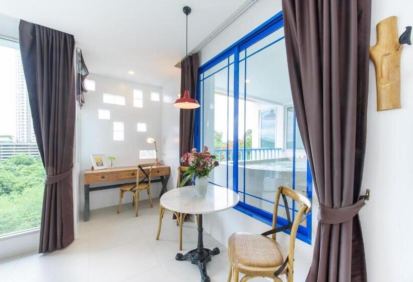 Номер Deluxe Вид на Море, Costa Village Bangsaray