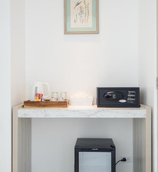 اتاق لوکس, Costa Village Bangsaray