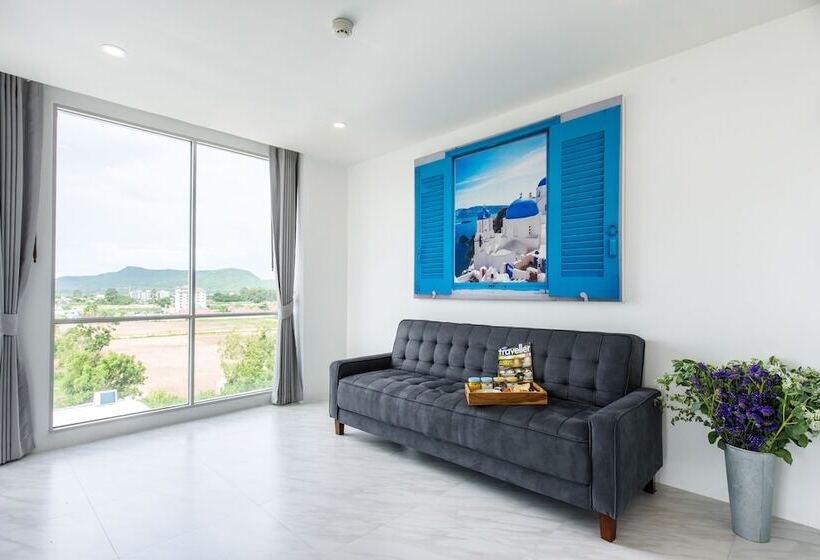 اتاق لوکس, Costa Village Bangsaray