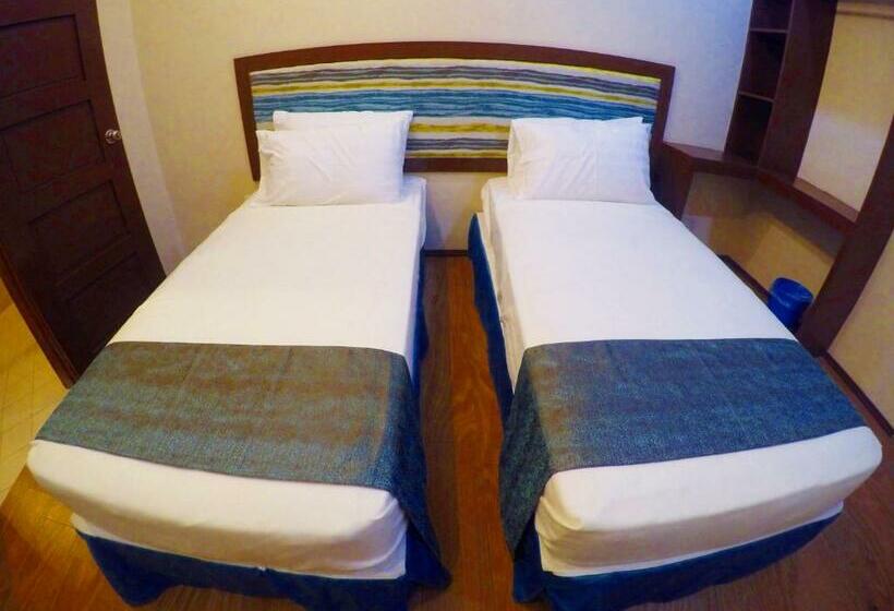 اتاق استاندارد, Golden Gate Suites