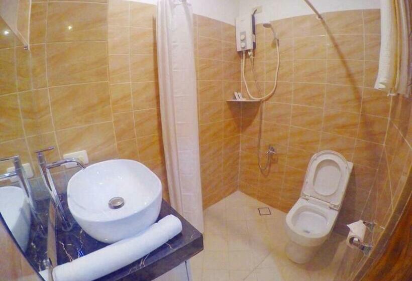 اتاق استاندارد, Golden Gate Suites