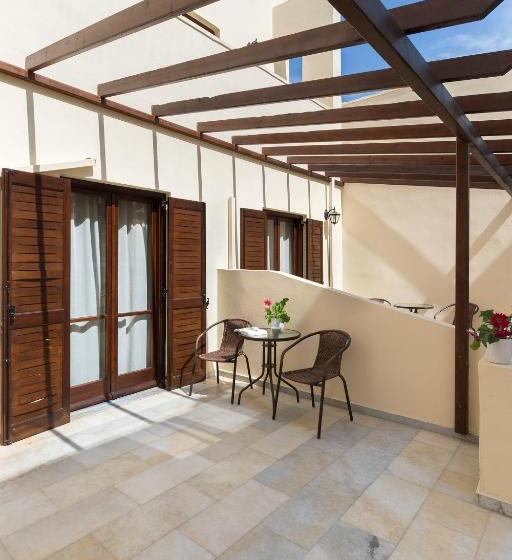 اتاق استاندارد یک نفره, Iliada Rooms