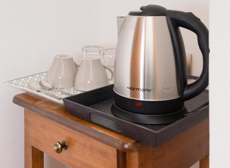 اتاق اکونومی, Iliada Rooms