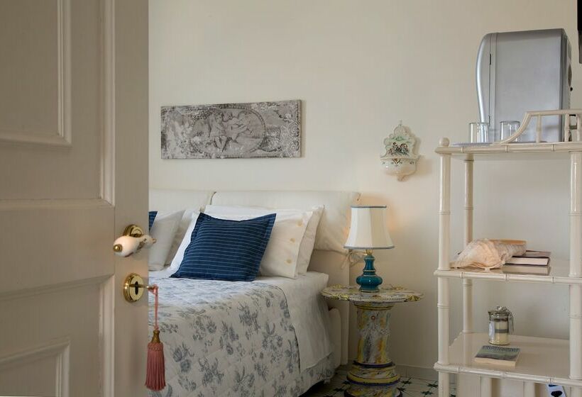 اتاق استاندارد با چشمانداز دریا, Riolinciano14 B&b