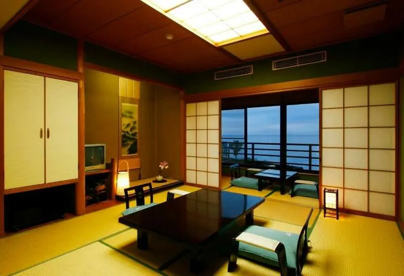 ファミリールーム, Shin Kaikatei Izumi