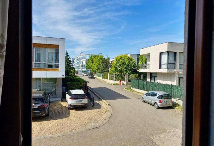 庭の見える1ベッドルームアパートメント, Diamond Beach Sarafovo By Kp