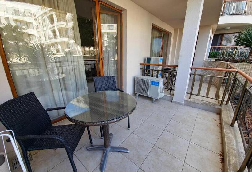 プールビュースタンダードステューディオ, Diamond Beach Sarafovo By Kp