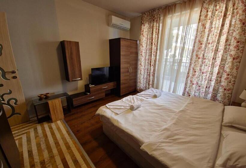 プールビュースタンダードステューディオ, Diamond Beach Sarafovo By Kp