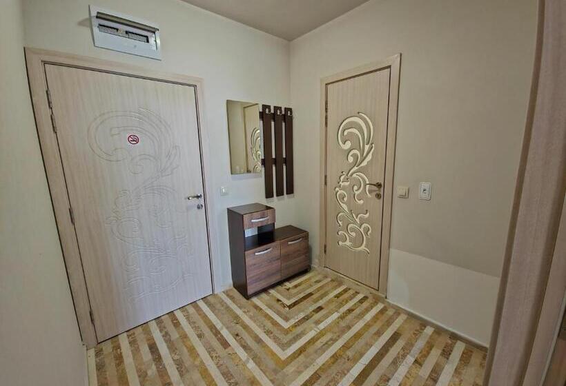 景色の見える一ベッドルームアパートメント, Diamond Beach Sarafovo By Kp