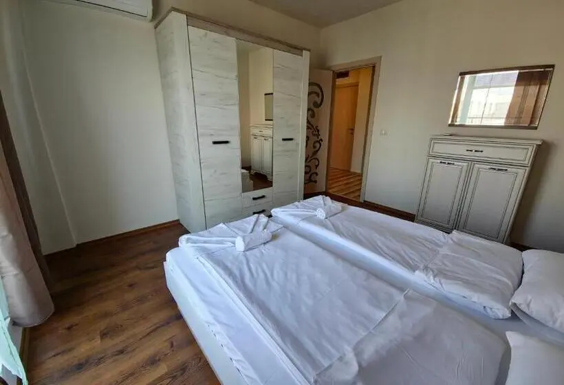 1 Bedroom Apartment with Terrace Sea View, Diamond Beach Sarafovo By Kp