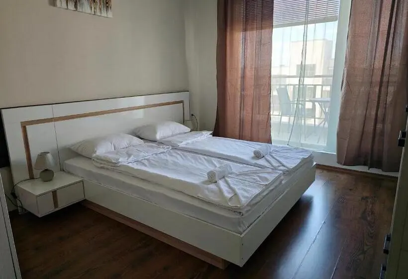 1 Bedroom Apartment with Terrace Sea View, Diamond Beach Sarafovo By Kp