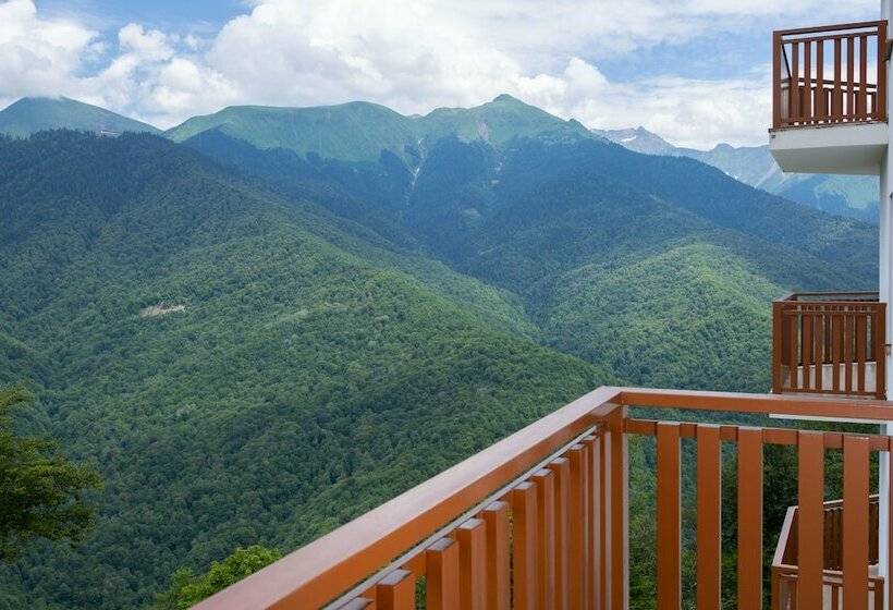 اتاق سوپریور با چشم‌انداز شهر, Green Flow Hotel Rosa Khutor