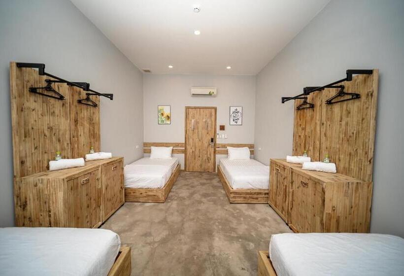 اتاق استاندارد چهارنفره با سرویس بهداشتی مشترک, 9station Hostel & Bar Phu Quoc