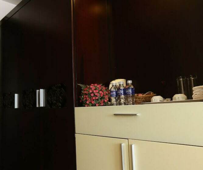 اتاق استاندارد, La Lanette Hotel Hue