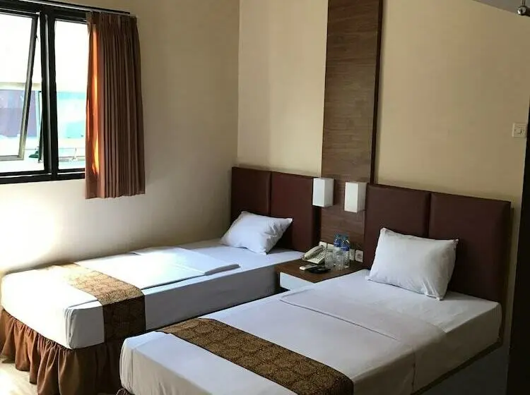 Superior-huone, Palapa