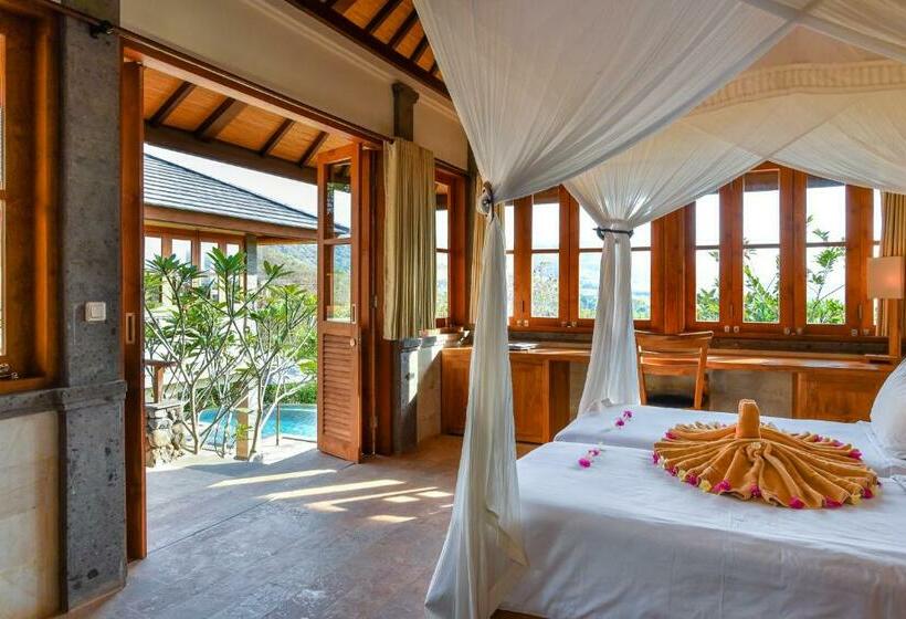 فيلا 3 غرف نوم مزودة بحمام سباحة, Sumberkima Hill Retreat