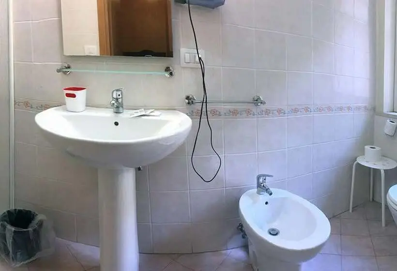 اتاق استاندارد یک نفره, B&b Orchidea