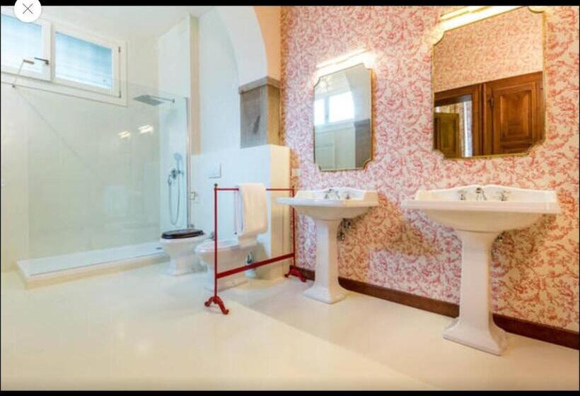 اتاق لوکس, Palazzo Mantua Benavides Suites & Apartments