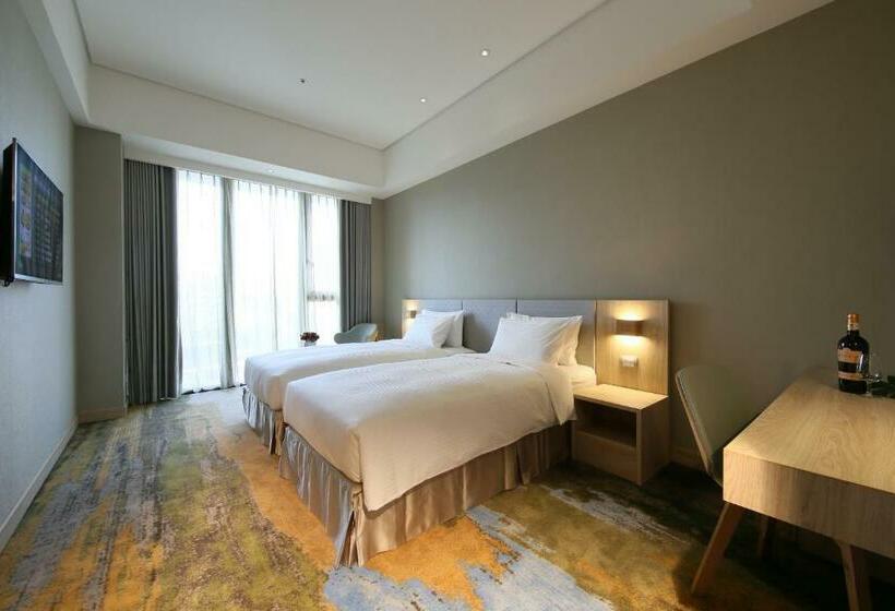 اتاق استاندارد, South Urban