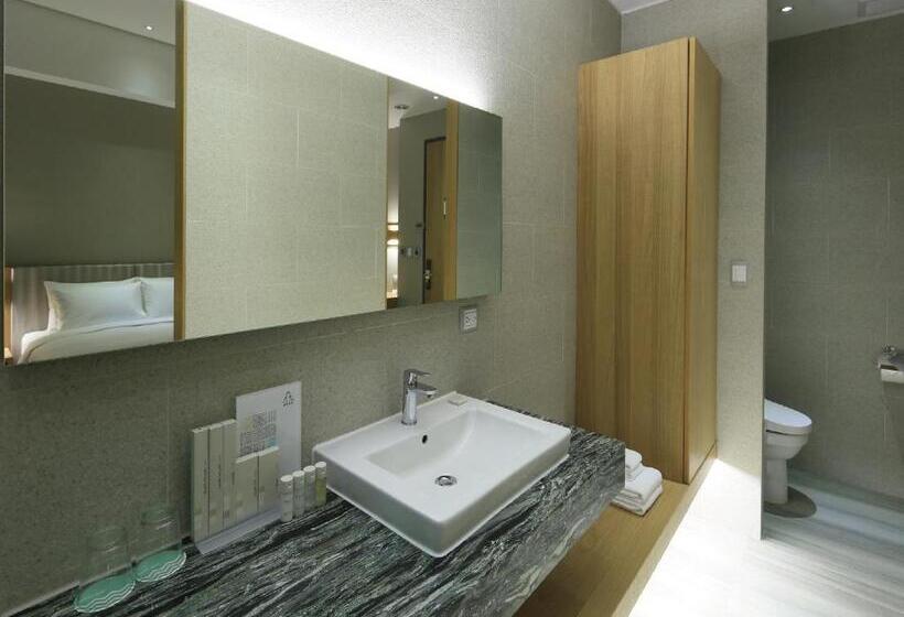 اتاق استاندارد چهار تخته, South Urban