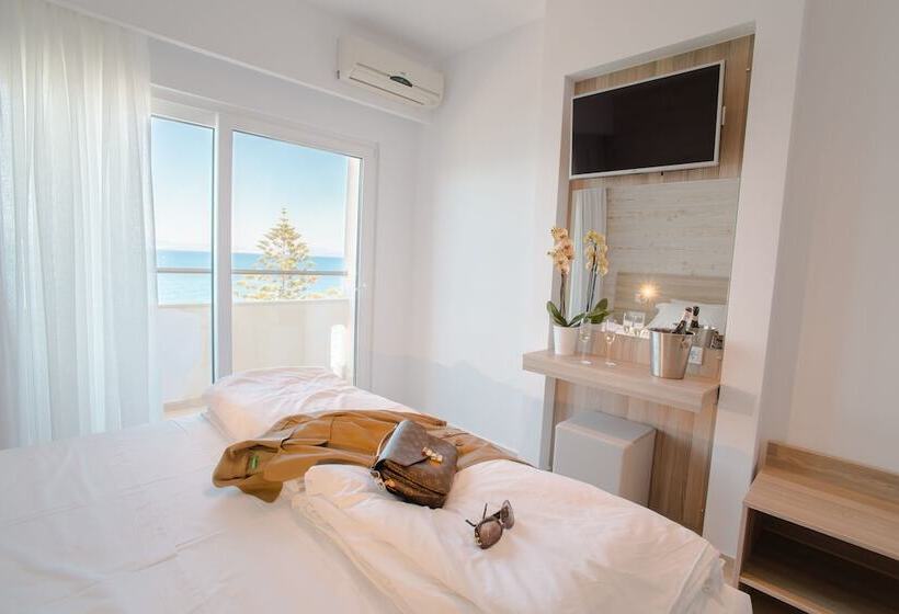 オーシャンビューデラックスステューディオ, Orpheus Studios