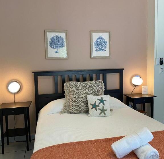 اتاق لوکس با چشمانداز باغ, Rincon Plaza