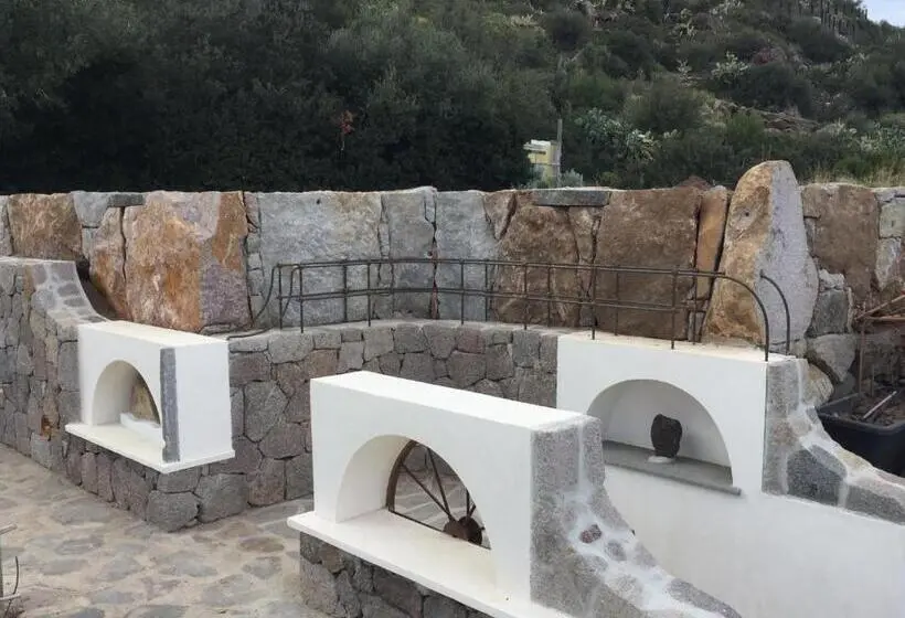 اتاق استاندارد با تراس و چشمانداز دریا, B&b Da Luca