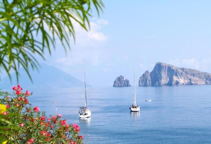 オーシャンビュースタンダードルームテラス付き, B&b Da Luca