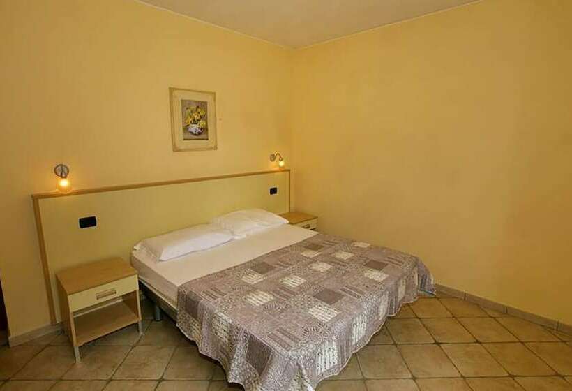 带3个卧室的公寓, Il Borgo Residence