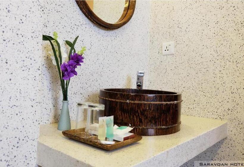 バルコニー付スイート, Saravoan Royal Palace