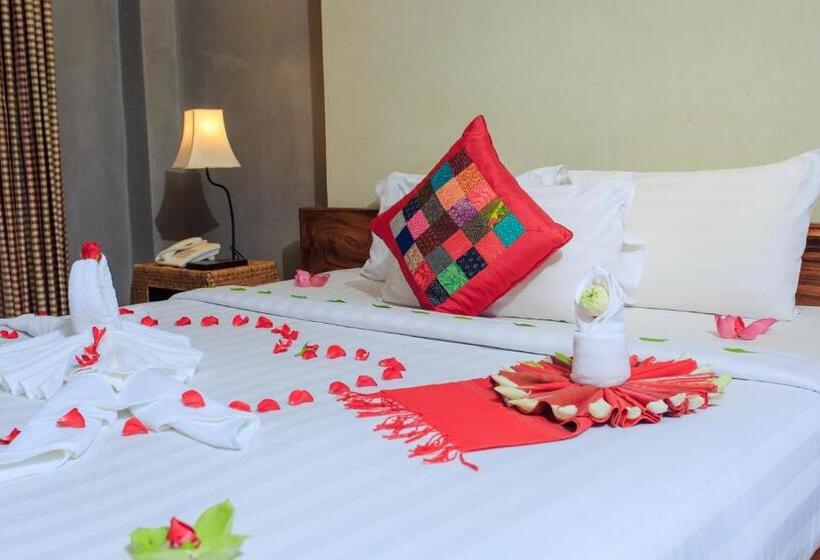 スーペリアールーム, Saravoan Royal Palace