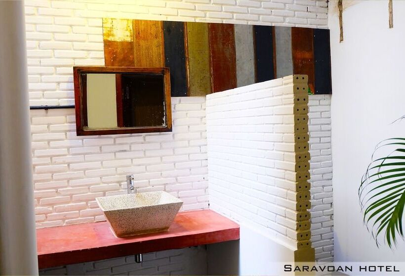 ファミリールーム, Saravoan Royal Palace