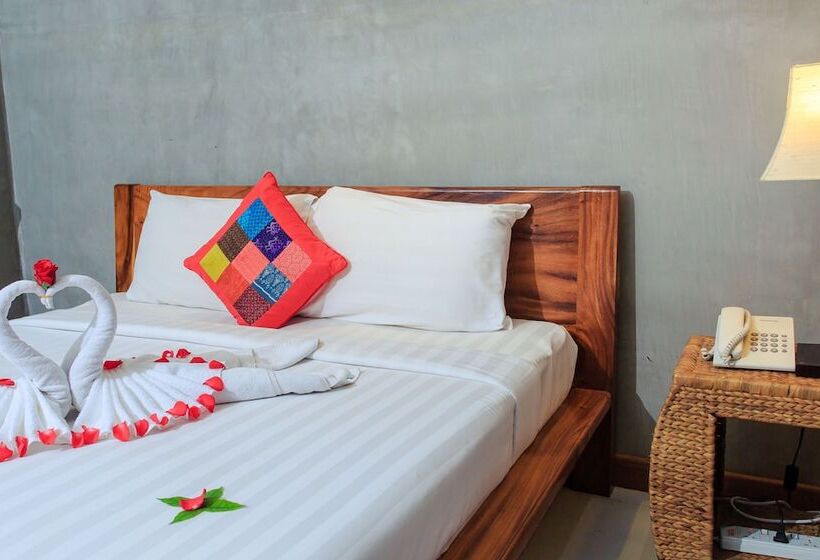 スーペリアールーム, Saravoan Royal Palace