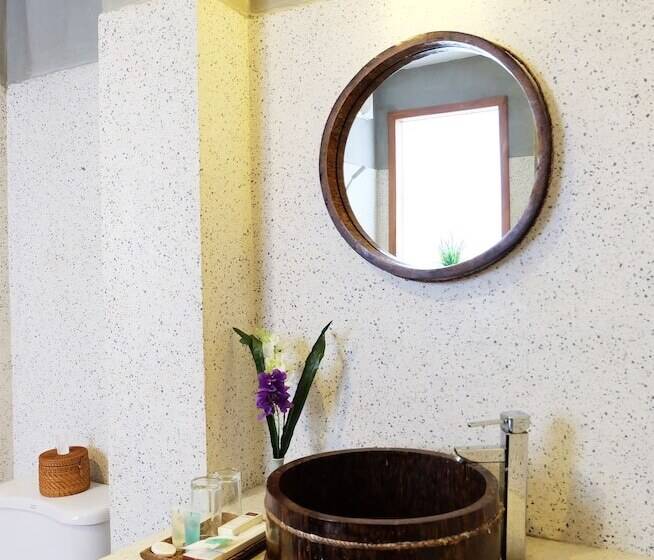 デラックスルーム, Saravoan Royal Palace