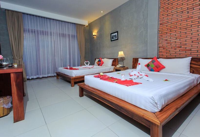 Номер Deluxe, Saravoan Royal Palace