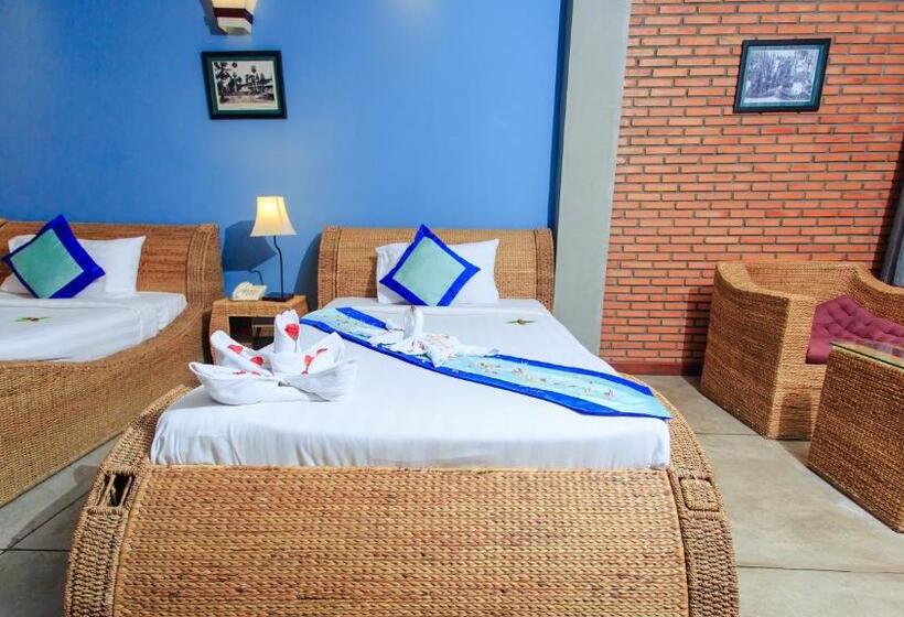 デラックスルーム, Saravoan Royal Palace