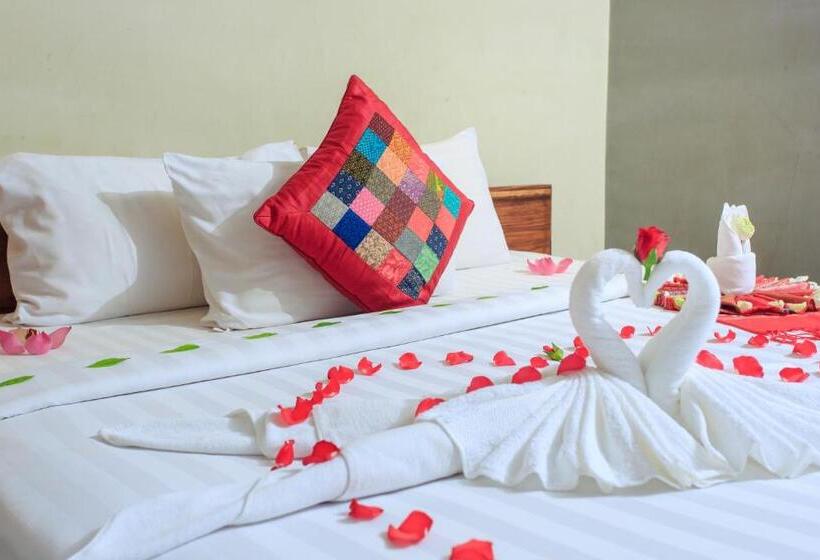 デラックスルーム, Saravoan Royal Palace