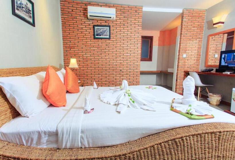 スーペリアールーム, Saravoan Royal Palace