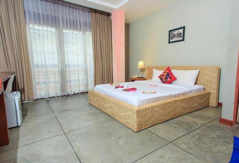 スーペリアールーム, Saravoan Royal Palace