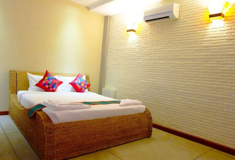 スーペリアールーム, Saravoan Royal Palace