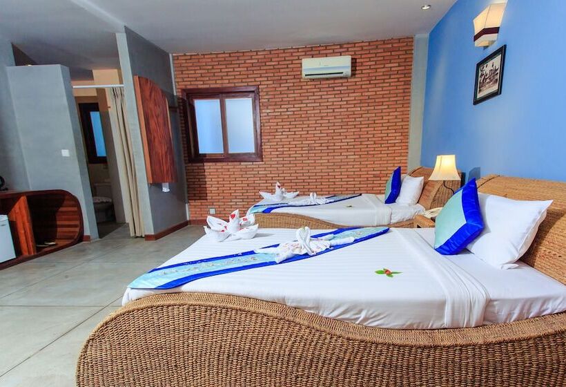 デラックスルーム, Saravoan Royal Palace