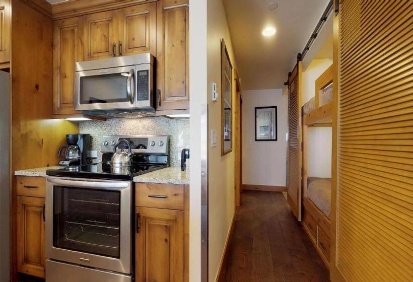 침실 1개 아파트, The Landmark