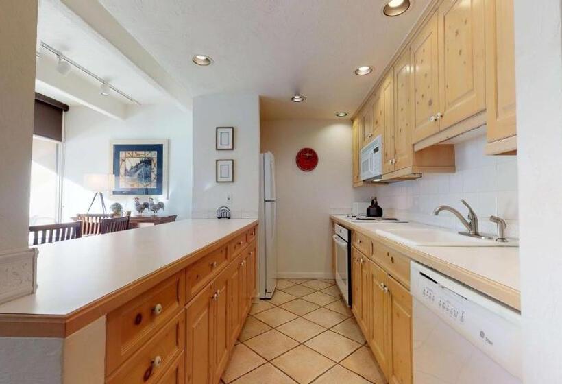 침실 2개 아파트, The Landmark