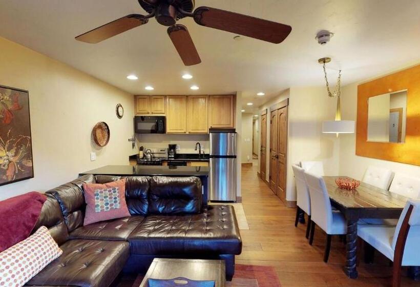 침실 1개 아파트, The Landmark