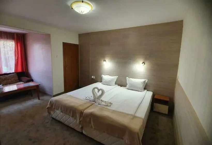 اتاق استاندارد, Family Hotel Kedara