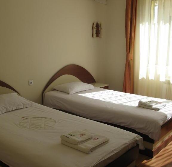 غرفة قياسية, Nakra