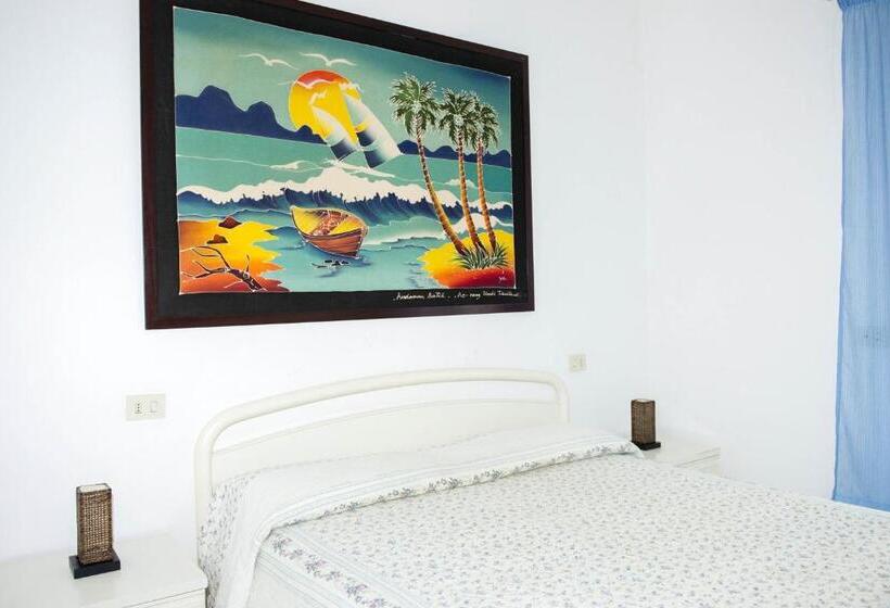 آپارتمان 1 خوابه با بالکن, Cav Brunella