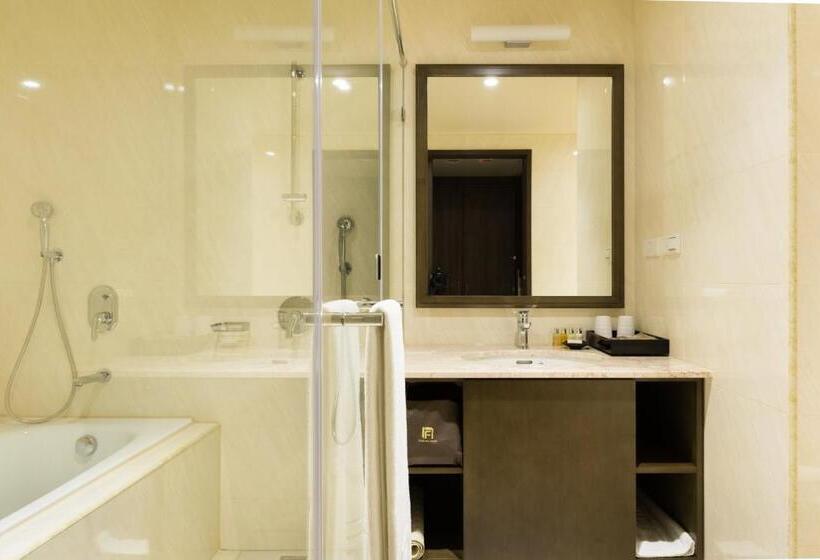سوییت, Fushin Hotel Taipei