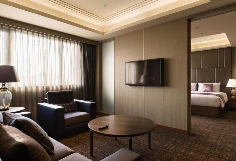 سوییت, Fushin Hotel Taipei