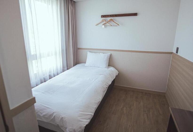 חדר סטנדרט יחיד נוף לעיר, Kenny Stay Jeju Seogwipo
